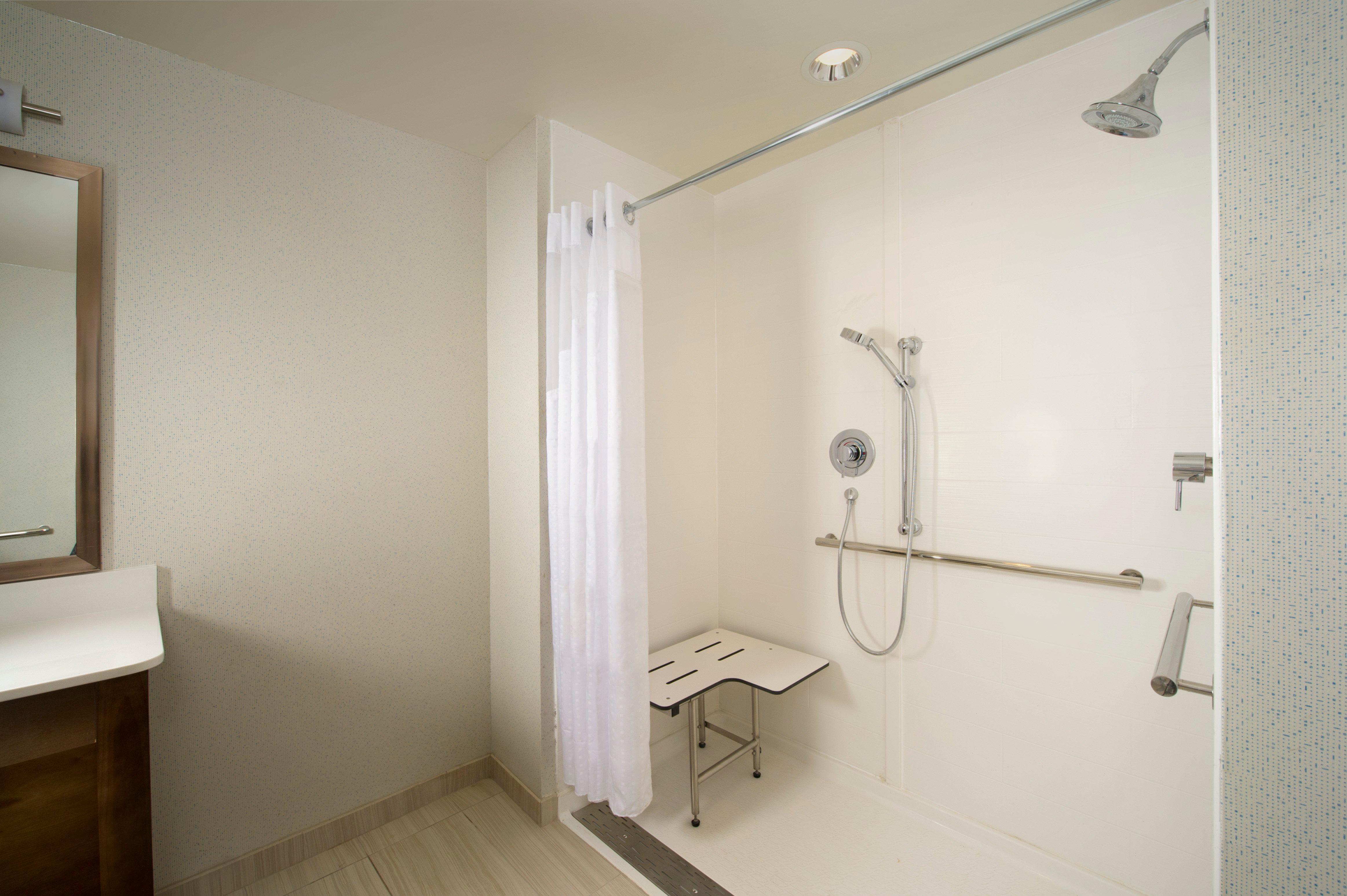 Holiday Inn Express & Suites Bay City By Ihg Esterno foto